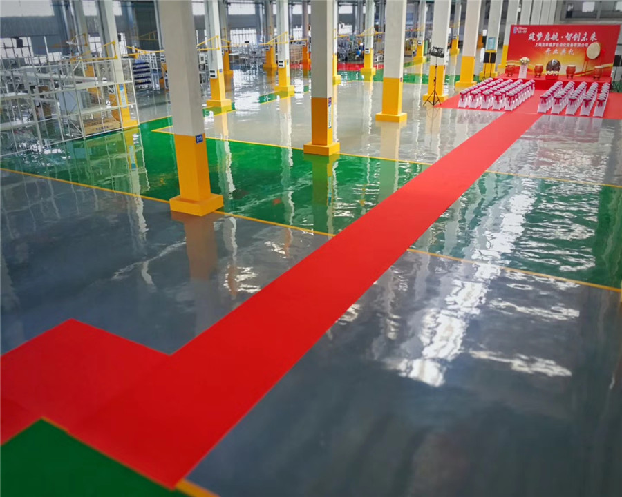 2017.9.8【筑梦启航 智创未来】上?？死词⒙拮远璞赣邢薰究档淅? /></li>
																<li><img src=